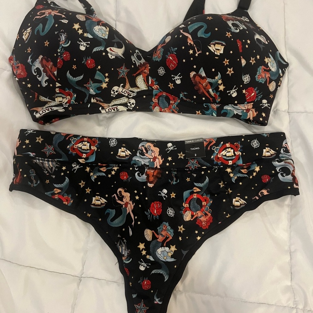 Torrid brand new bra and panty set